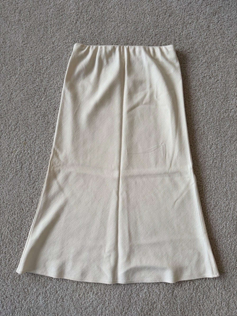 Aritzia Cream Midi Skirt
